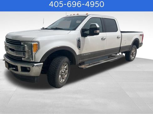 Used 2017 Ford F350 Lariat w/ Tow Technology Bundle image 1