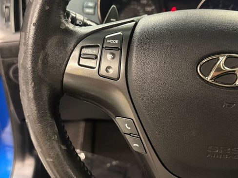 Used 2011 Hyundai Genesis 2.0T image 25