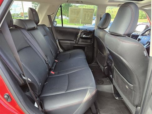 Used 2023 Toyota 4Runner TRD Off-Road Premium image 17