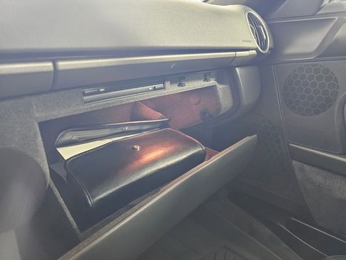 Used 2005 Porsche Boxster Base image 34