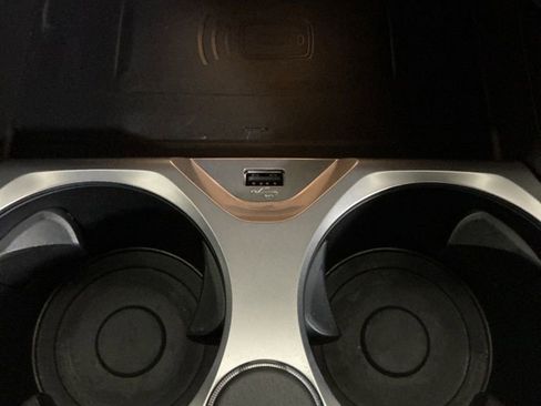 Certified 2025 BMW M850i xDrive Coupe image 17