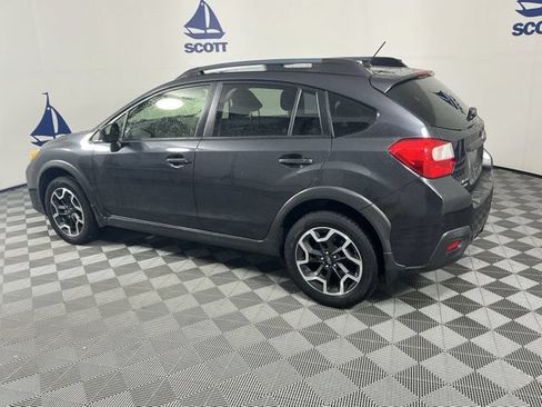 Used 2016 Subaru Crosstrek 2.0i Premium w/ Popular Package #2 AWD/4WD image 4