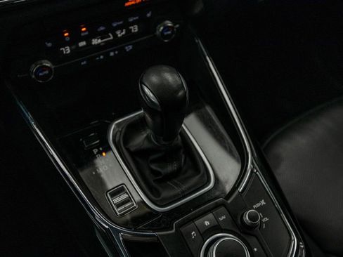 Used 2019 MAZDA CX-9 Touring image 21