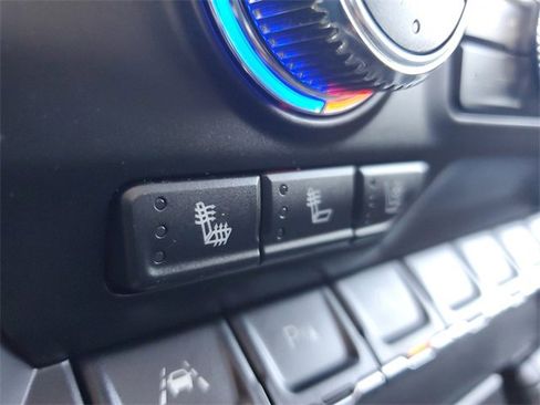 Used 2021 GMC Sierra 1500 Denali w/ Denali Ultimate Package image 27