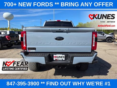 New 2026 Ford F250 Lariat w/ Black Appearance Package AWD/4WD image 7