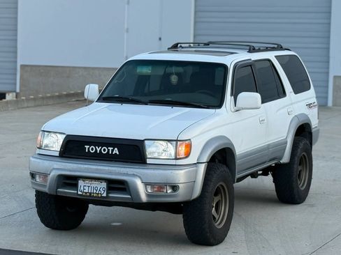 Used 1999 Toyota 4Runner Limited w/ Upgrade Value Pkg 5 AWD/4WD image 33