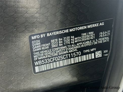 Used 2025 BMW iX M60 image 33
