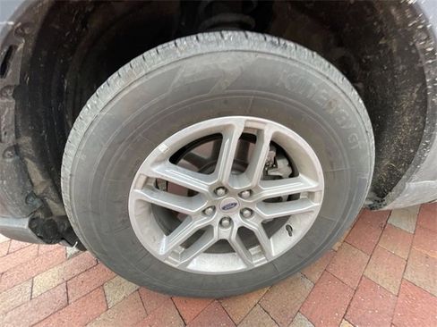 Used 2025 Ford Explorer Active w/ Active Comfort Package image 6