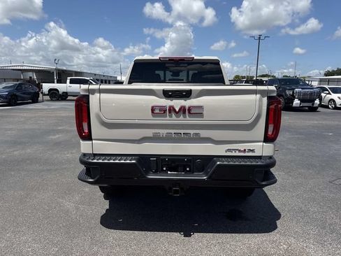 New 2026 GMC Sierra 1500 AT4X AWD/4WD image 4