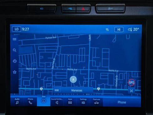 Certified 2023 Ford F150 Lariat w/ Equipment Group 502A High image 28