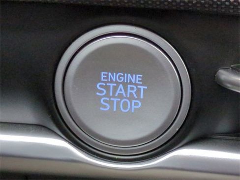 Certified 2025 Hyundai Tucson Limited image 37