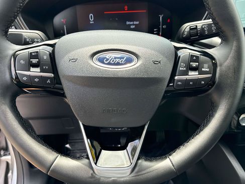 Used 2024 Ford Escape Active w/ Tech Pack #1 AWD/4WD image 12
