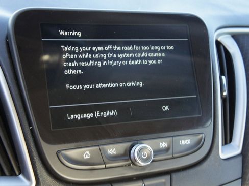 Used 2025 Chevrolet Malibu LT image 20