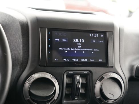 Used 2014 Jeep Wrangler Unlimited Sport w/ Quick Order Package 24S image 21