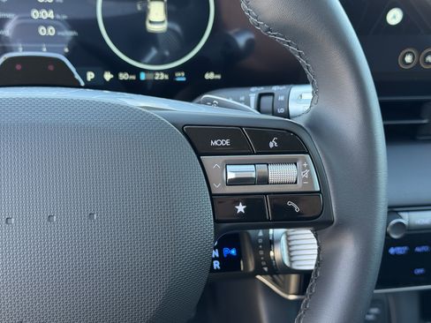 Used 2025 Hyundai Ioniq 5 SE image 21