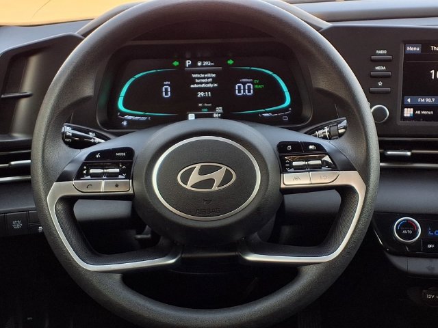 Used 2026 Hyundai Elantra Hybrid FWD image 19