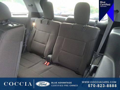 Certified 2022 Ford Explorer XLT image 10