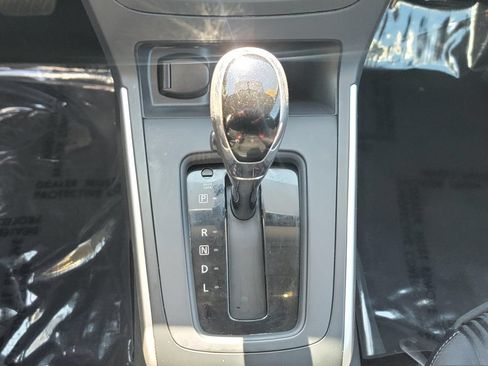 Used 2016 Nissan Sentra SV w/ Style Package FWD image 23
