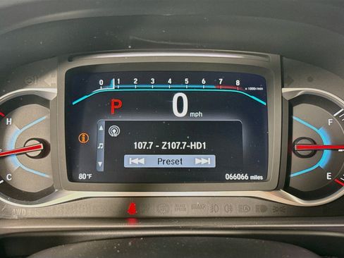 Used 2021 Honda Pilot Touring image 13