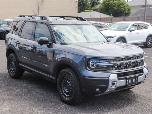 Used 2025 Ford Bronco Sport Badlands w/ Badlands Tech Package AWD/4WD image 3