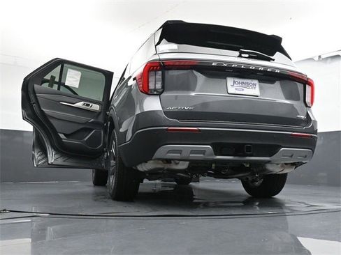 New 2026 Ford Explorer Active w/ Active Comfort Package image 37
