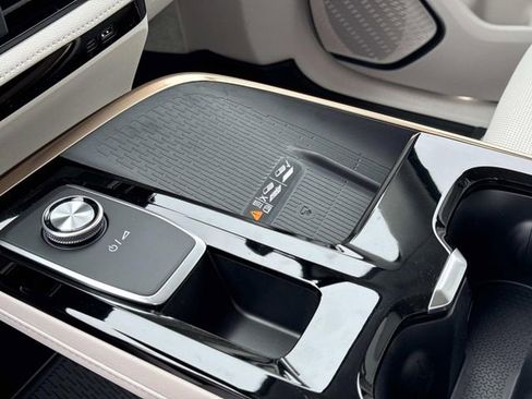 New 2026 Buick Enclave Avenir w/ Super Cruise Package image 29