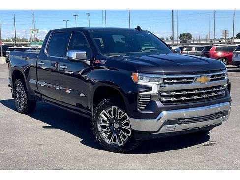 Used 2022 Chevrolet Silverado 1500 LTZ w/ LTZ Premium Package image 2