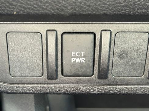 Used 2023 Toyota Tacoma SR AWD/4WD image 25