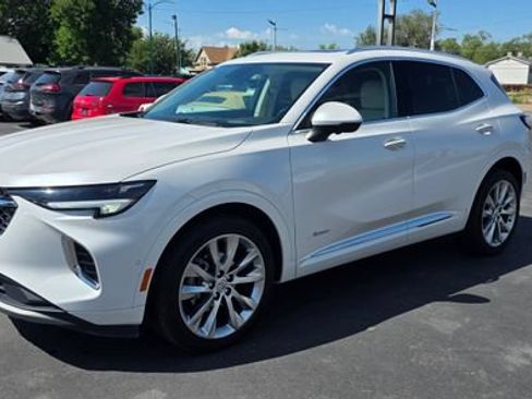Used 2023 Buick Envision Avenir AWD/4WD image 3