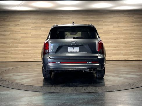 Used 2025 Hyundai Palisade Calligraphy FWD image 17