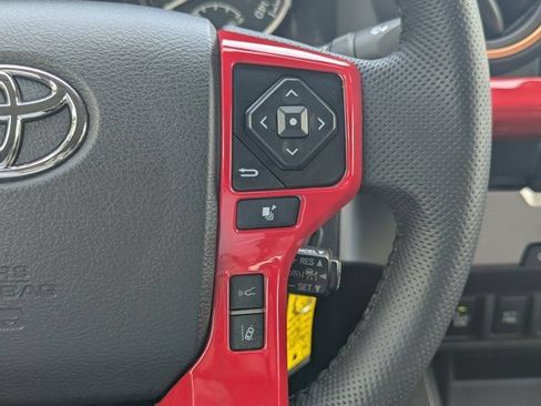 Used 2022 Toyota Tacoma SR5 w/ Technology Package RWD image 22