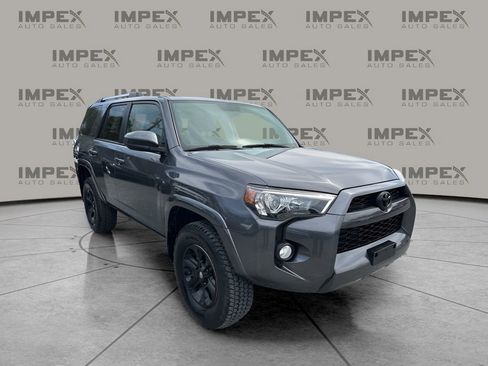 Used 2019 Toyota 4Runner SR5 image 7