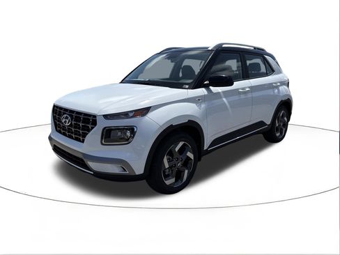 New 2026 Hyundai Venue SEL FWD image 7