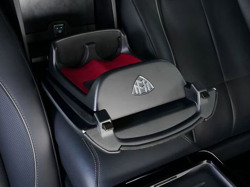 Used 2023 Mercedes-Benz Maybach GLS 600 4MATIC image 26