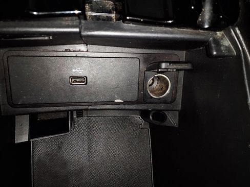 Used 2016 Ford Fusion SE image 23