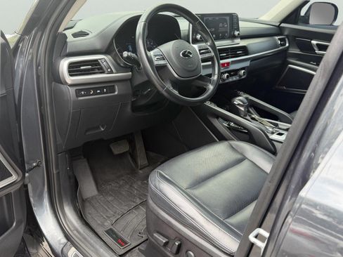 Used 2020 Kia Telluride S w/ S 8 Passenger Seating Package FWD image 9