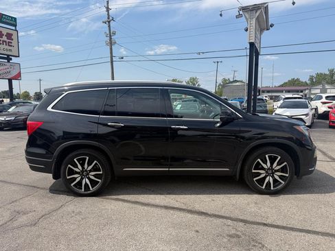 Used 2022 Honda Pilot Touring image 5