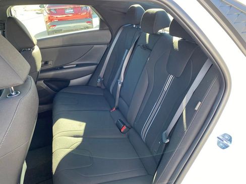 New 2026 Hyundai Elantra SEL Sport image 25