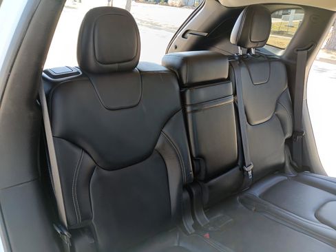 Used 2014 Jeep Cherokee Limited w/ Technology Group image 16