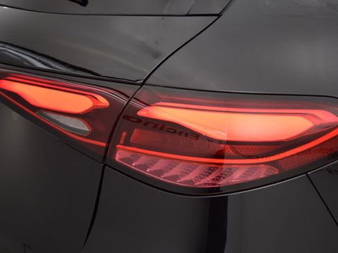 Used 2026 Mercedes-Benz GLC 300 GLC 300 image 14