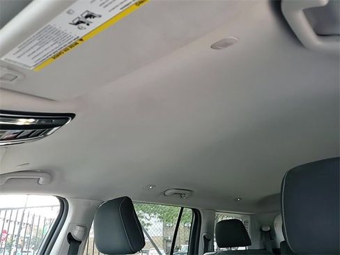 Used 2023 Jeep Grand Cherokee L Laredo image 21