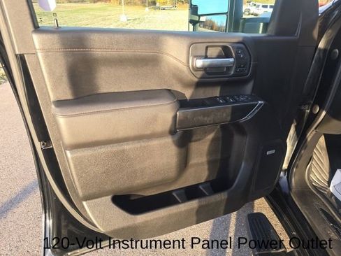 Used 2020 GMC Sierra 2500 AT4 w/ AT4 Premium Package image 29