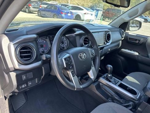 Certified 2021 Toyota Tacoma SR5 image 12