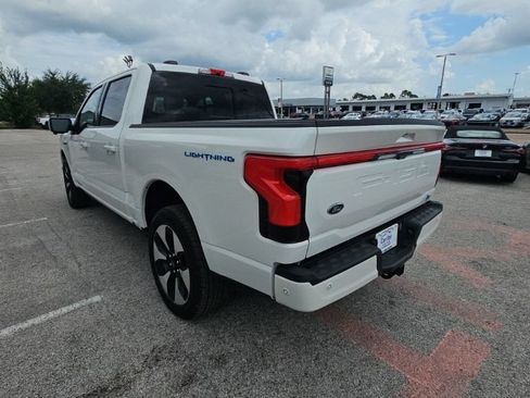 Used 2023 Ford F150 Lightning Platinum AWD/4WD image 5