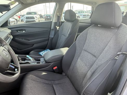 Used 2024 Honda Accord EX image 5