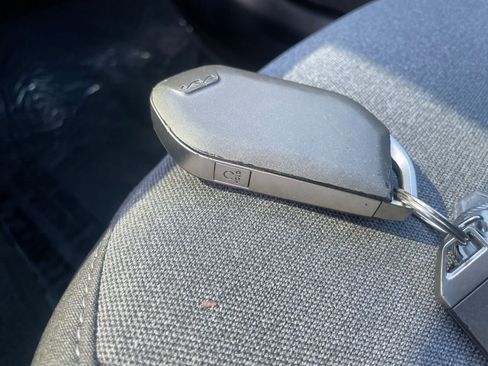 Used 2025 Kia K4 LXS image 28