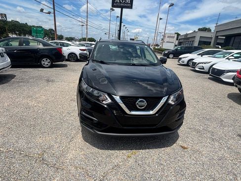 Used 2022 Nissan Rogue Sport SV w/ Technology Package AWD/4WD image 6