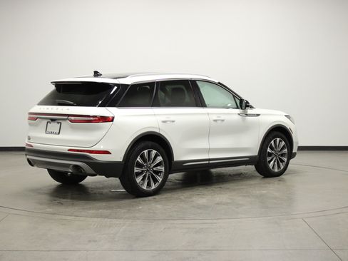 Used 2020 Lincoln Corsair Reserve image 8