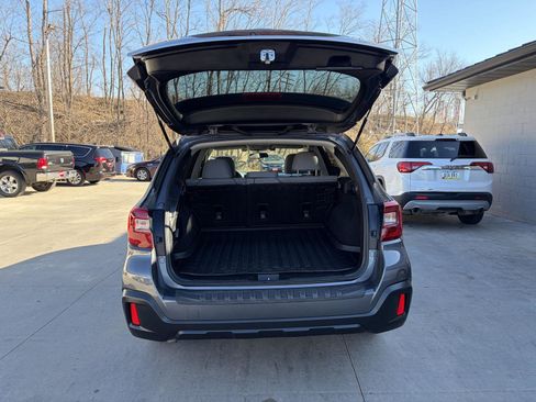 Used 2019 Subaru Outback 2.5i AWD/4WD image 23