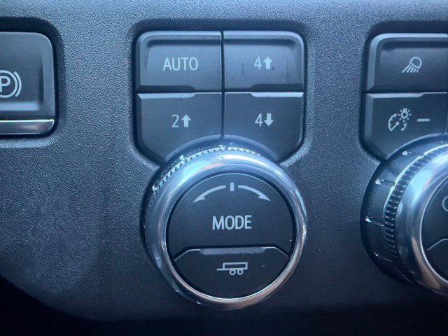 Used 2026 GMC Sierra 1500 Elevation w/ Elevation Premium Package AWD/4WD image 18
